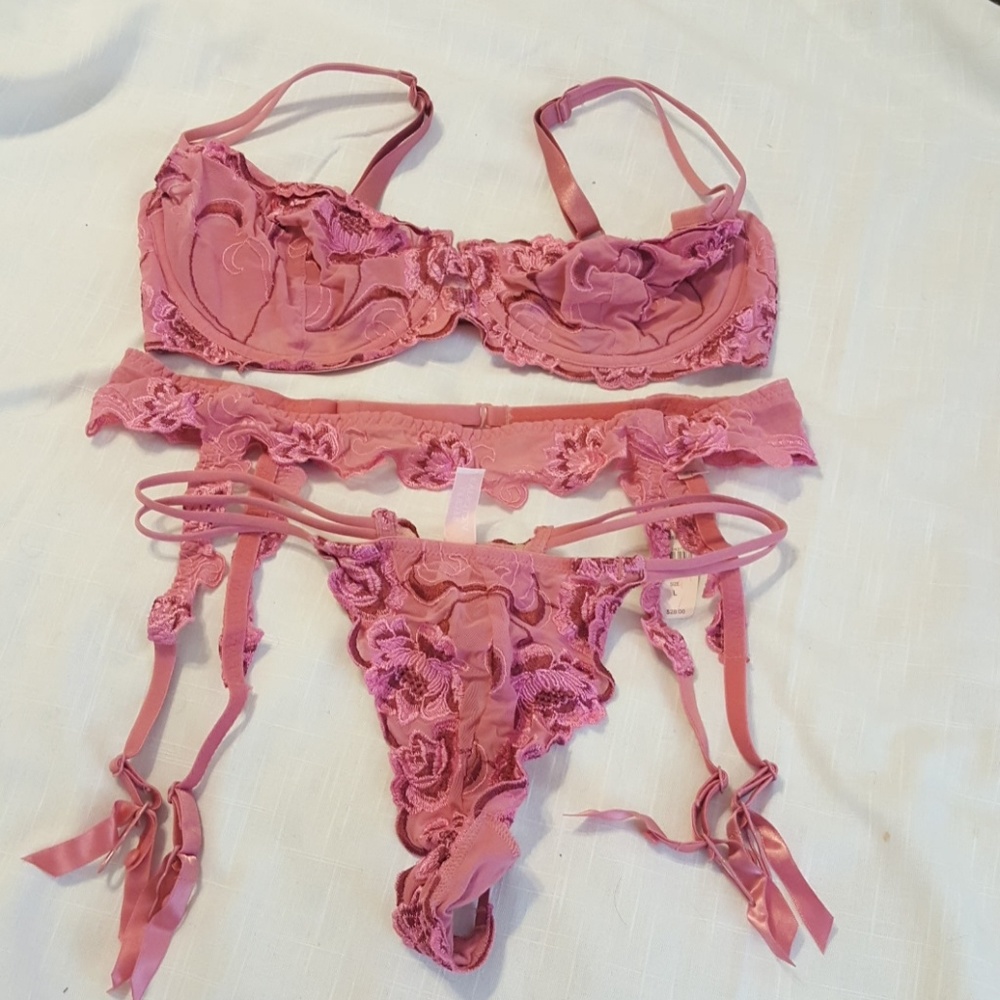 Lingerie set
